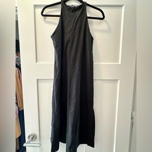 Elegant Black Sleeveless Dress